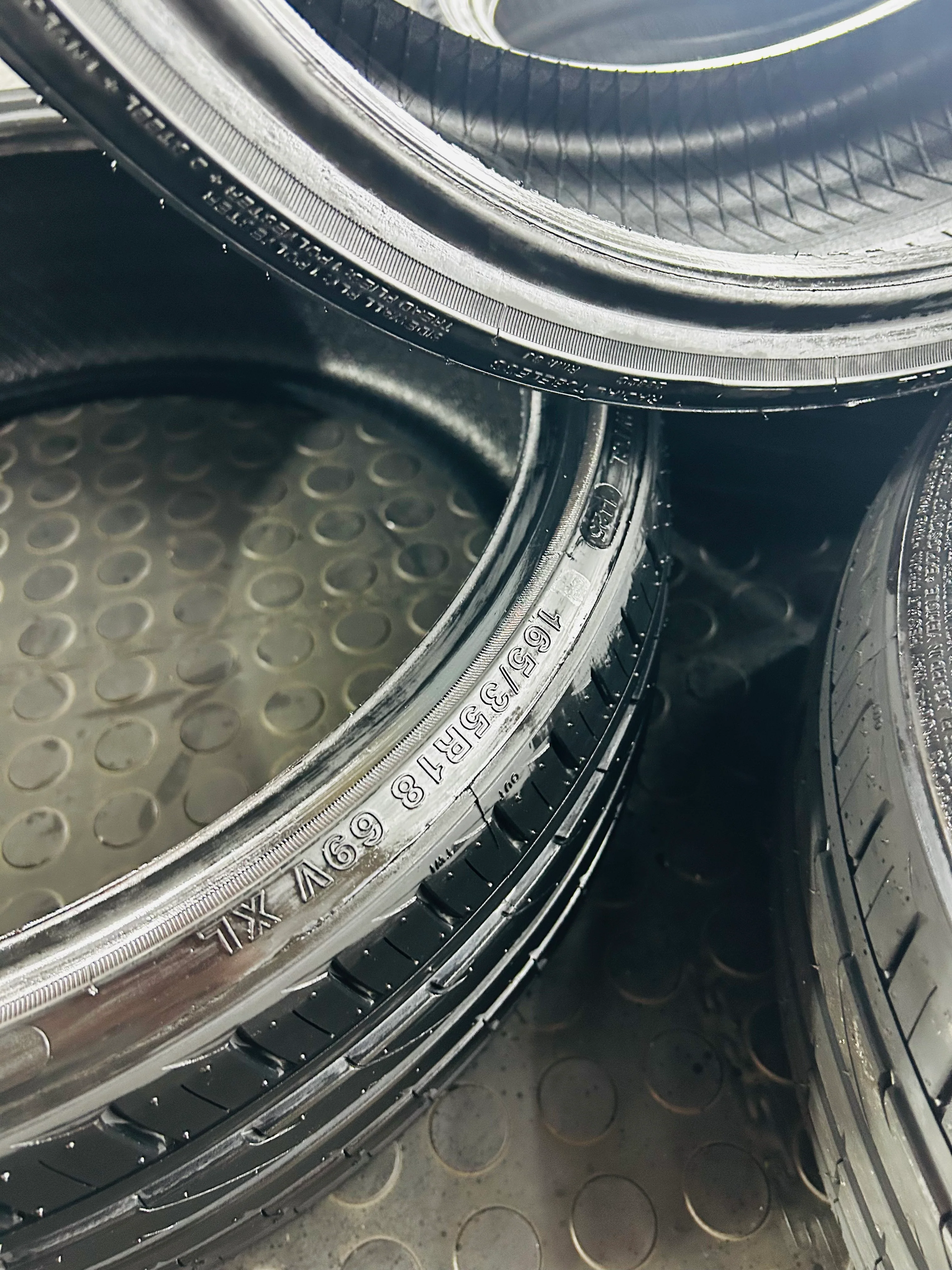 165/35/18 APTANY RA301 TYRE - Image 3